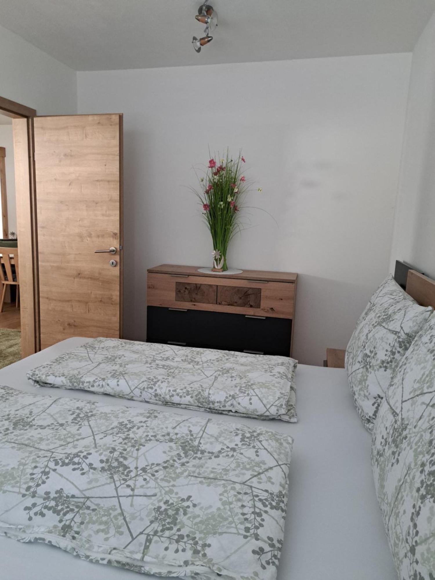 Ferienwohnung Abenthung Grinzens エクステリア 写真